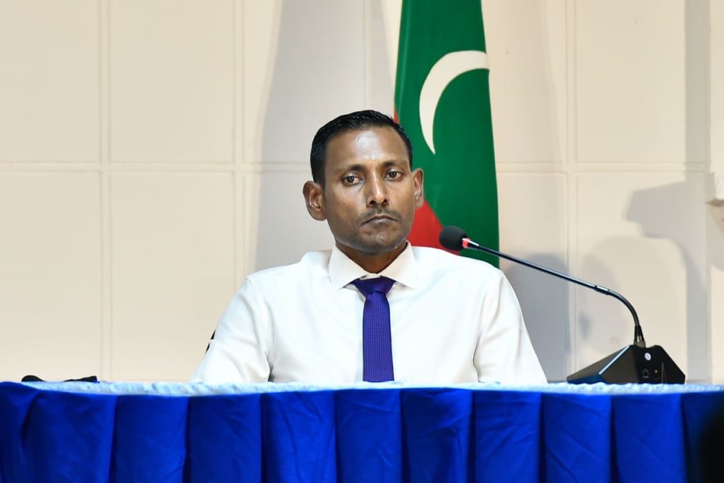 ޕީޖީ ހުސައިން ޝަމީމް