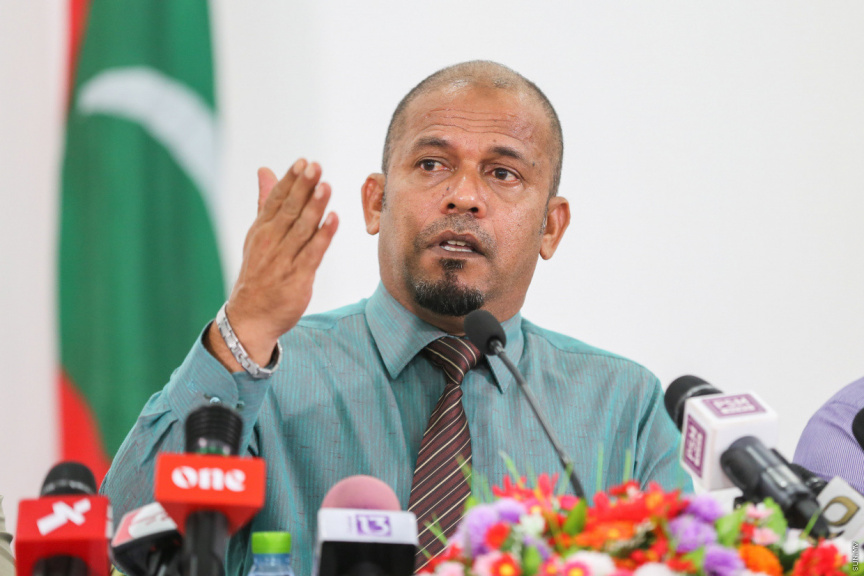 އީސީގެ ކުރީގެ ރައީސް އަހުމަދު ޝަރީފް