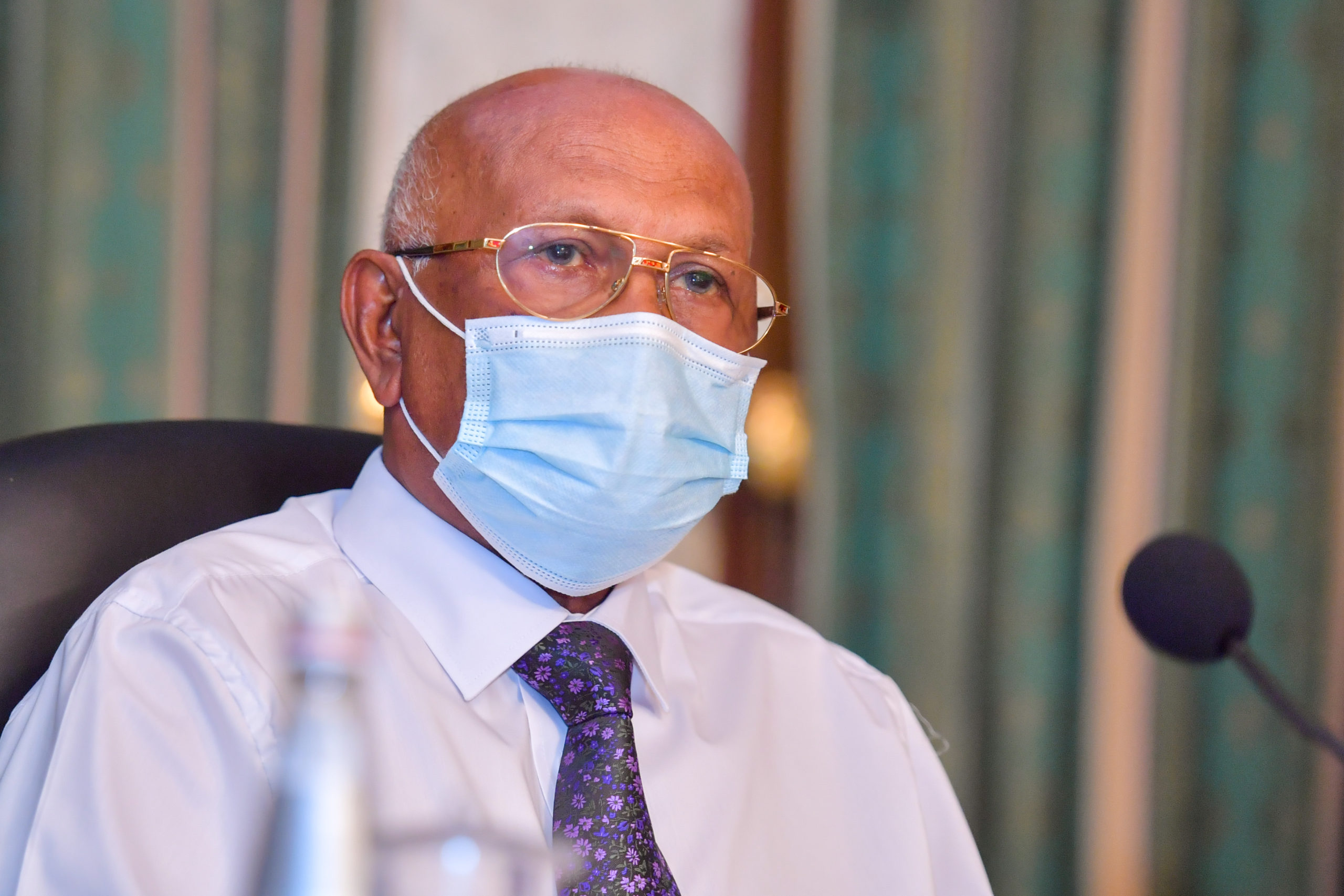 181696_f38c68a5-3_ ހެލްތް މިނިސްޓަރ އަހުމަދު ނަސީމް