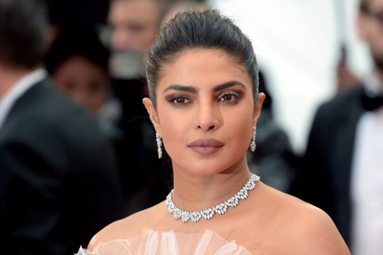 ޕްރިޔަންކާ ޗޯޕްރާ ޖޯނަސް