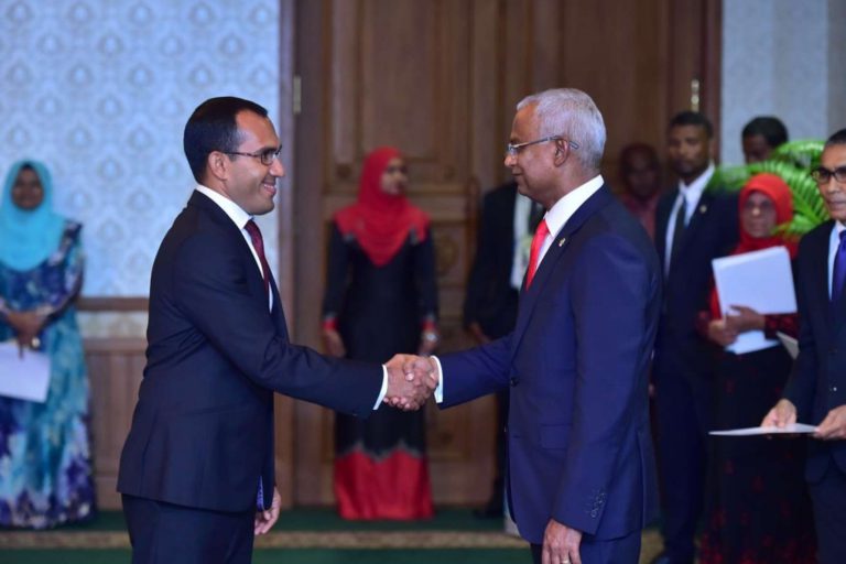 067 solih malee ކުރީގެ މިނިސްޓަރު މަލީހު އާއި ރައީސް ސޯލިހު