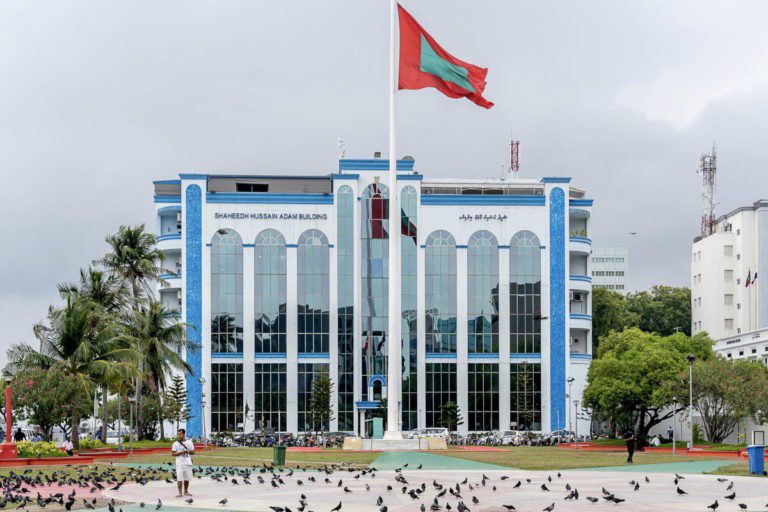 083 police ޝަހީދު ހުސައިން އާދަމް ބިލްޑިންގް