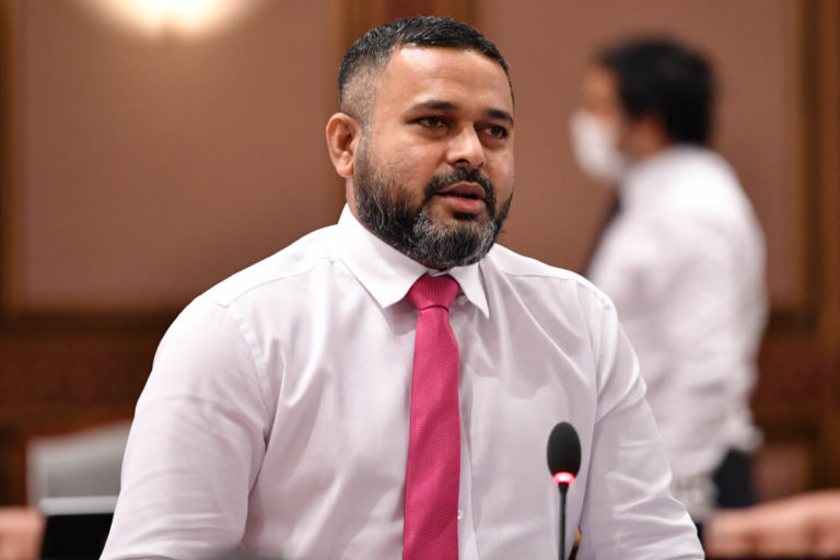 10-31-41-shiyam12