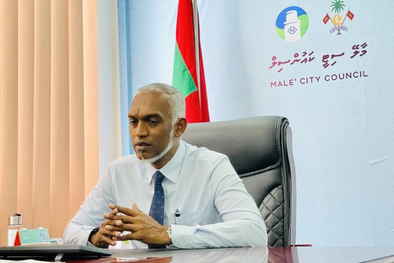 މާލެ ސިޓީގެ މޭޔަރު ޑރ. މުހައްމަދު މުއިއްޒު