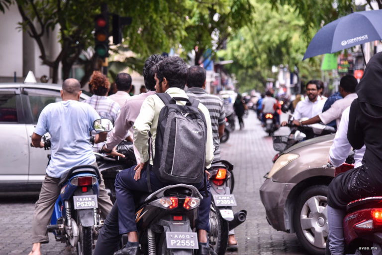 098 male މާލެ މަގުމަތި | ފޮޓޯ: އަވަސްއޮންލައިން
