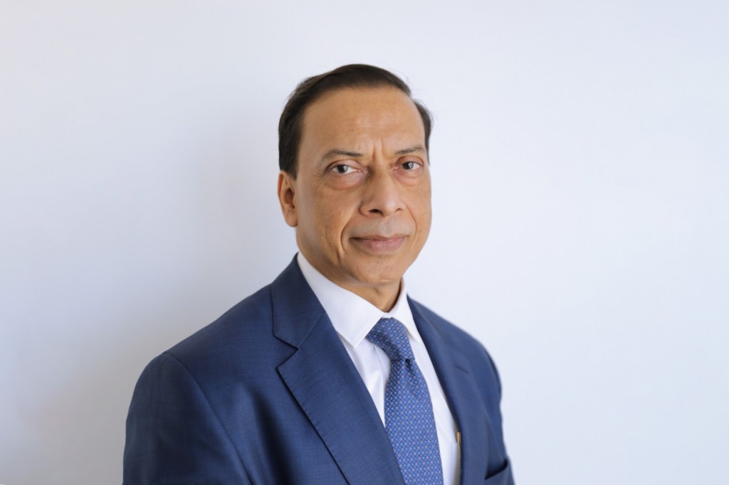 b_9tTl1cxZVrGlcKgrxovhsuvEb