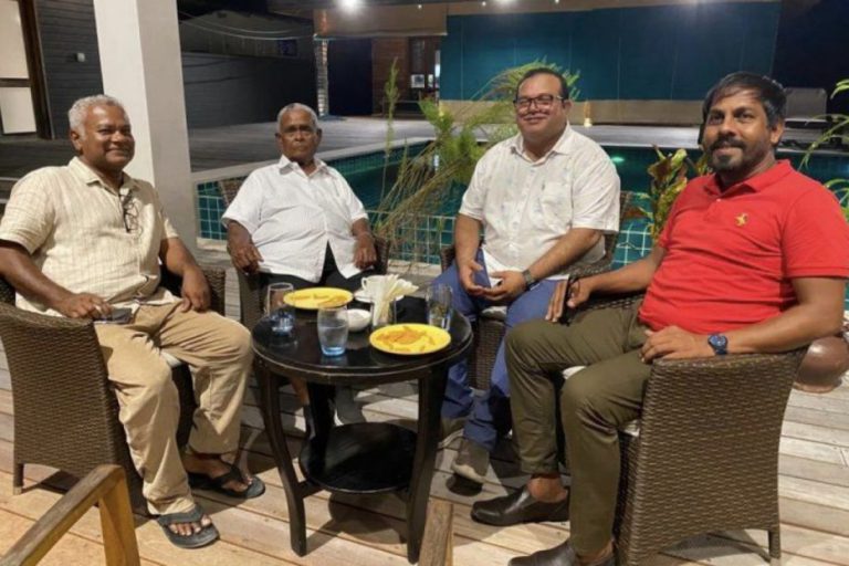 img_md_202303190956261679244986.4985 ރައީސް ސޯލިހްގެ މަންދޫބުންނާ ޗަމްޕާ މުހައްމަދު މޫސާ (އުއްޗު) ބައްދަލު ކުރައްވަނީ