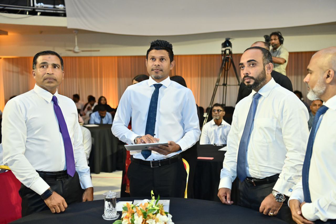 މޯލްޑިވްސް މީޑިއާ ކައުންސިލްއިން ބޭއްވި ނޫސްވެރިކަުމުގެ އިނާމު ދިނުމުގެ ޖަލްސާގެ ތެރެއިން