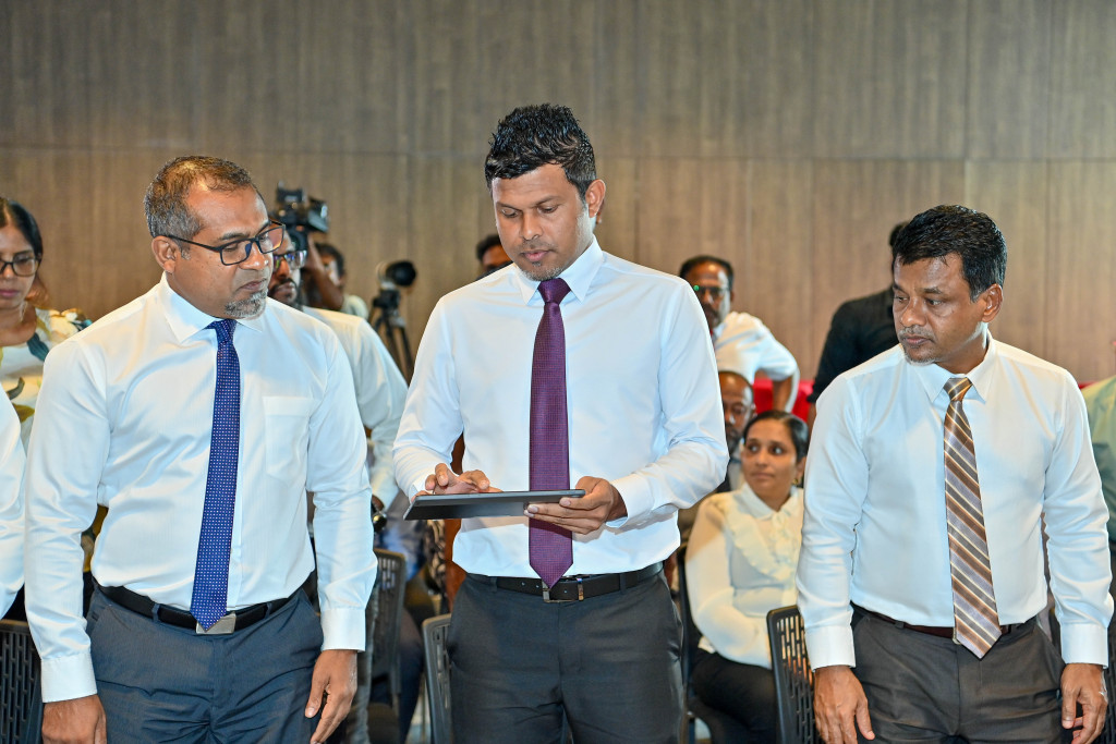 big_CuN2rtPQtUVarqeHtCnkpV6Io