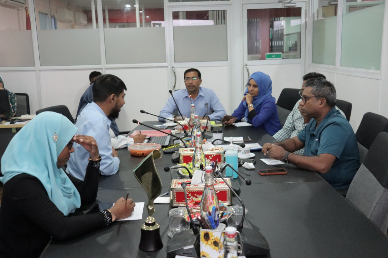 large_170797130446umVi