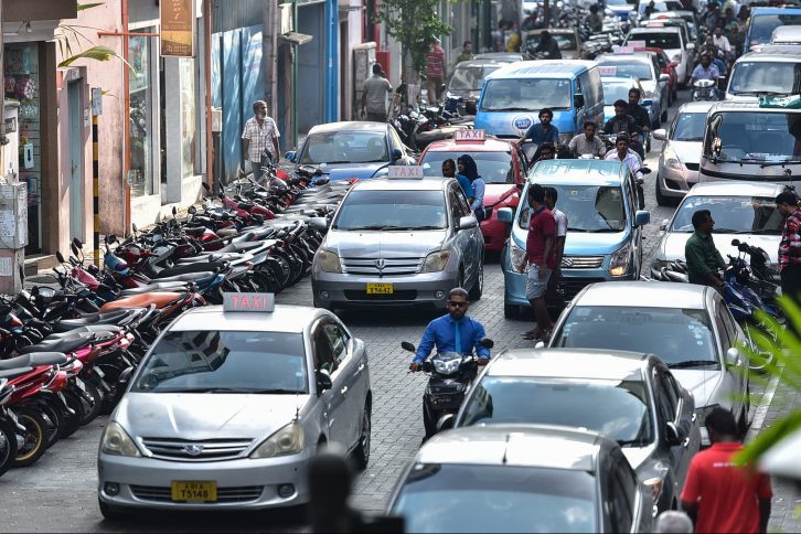 traffic-in-male