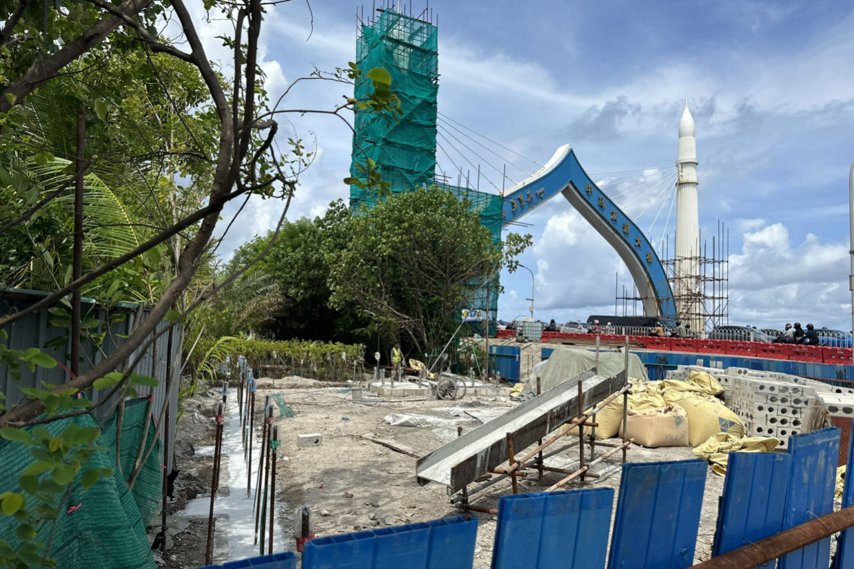 large_171508048623uw4p