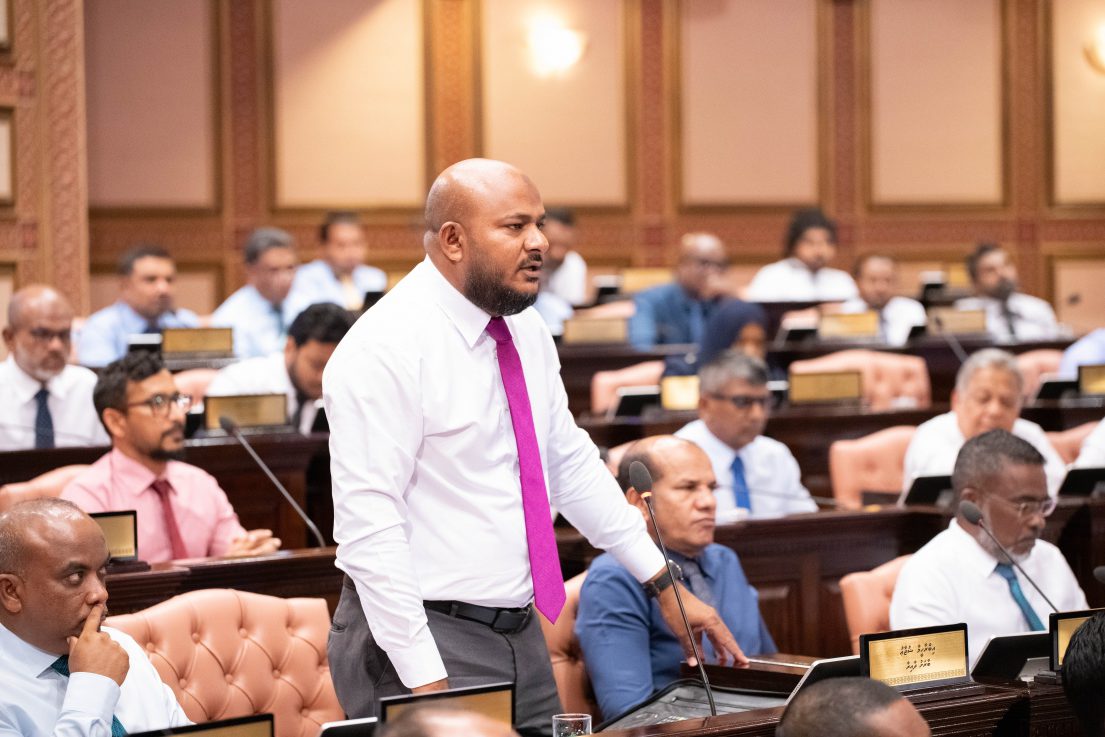 393664_3_15123f86400f8c8229f5f76b1a11b222942bf21b_large