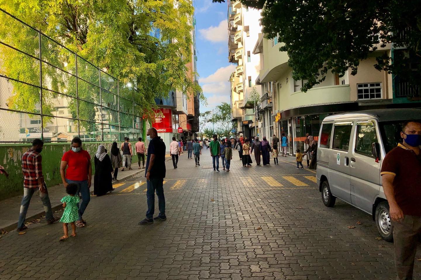 BEF01598-F634-47BE-B1BC-CF3D5F3053D4