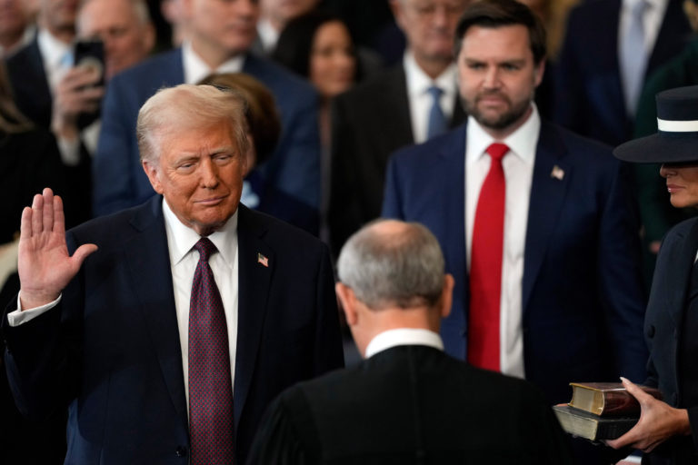 15819386_012025-cc-ap-trump-sworn-in-img