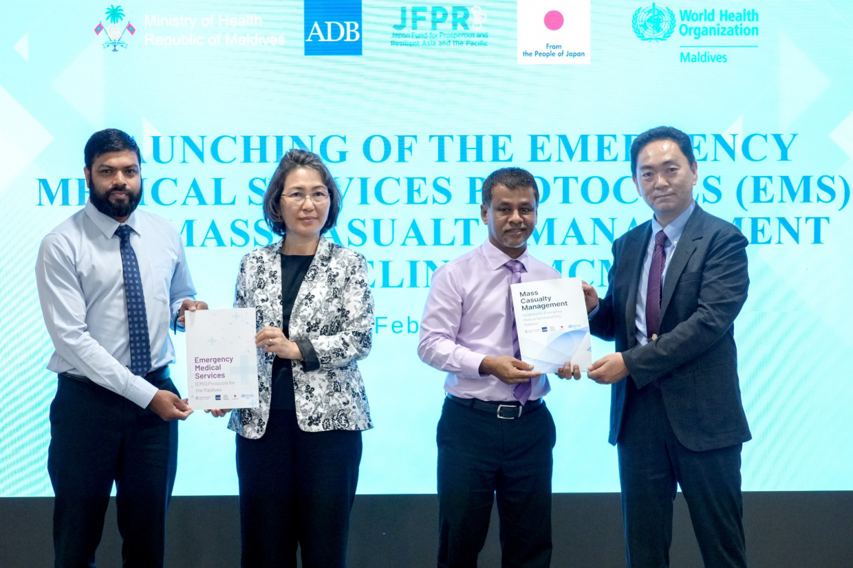 large_174047977232NJ1W