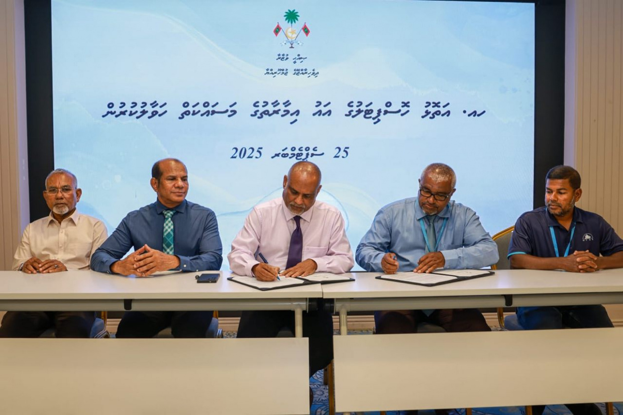 large_175880979757Q5dF