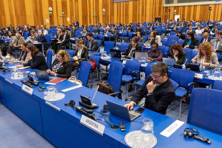 img_md_202511070953321762491212.2165