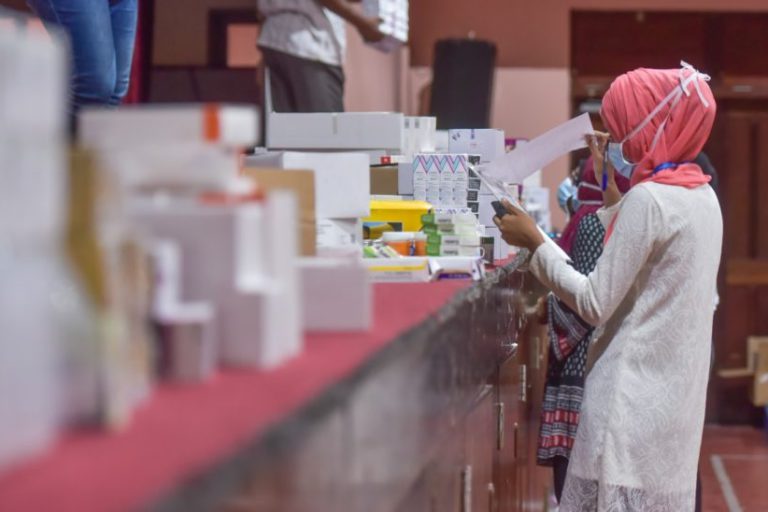 043-clinic-beys-fihaara-850x548